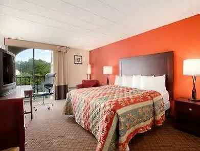 Pittsburgh Plaza Hotel